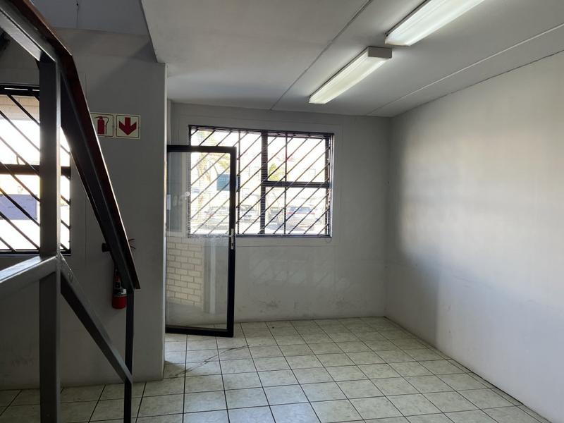To Let Commercial Property for Rent in Killarney Gardens Western Cape
